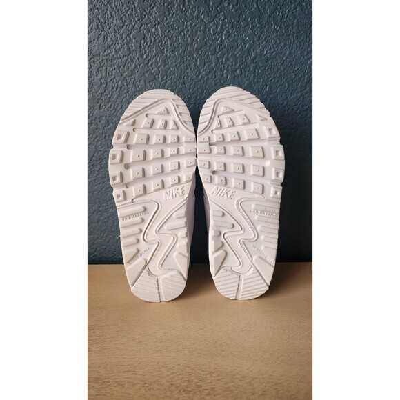 Nike Air Max EasyOn White Unisex White Sneakers Size 1Y - Picture 7 of 8